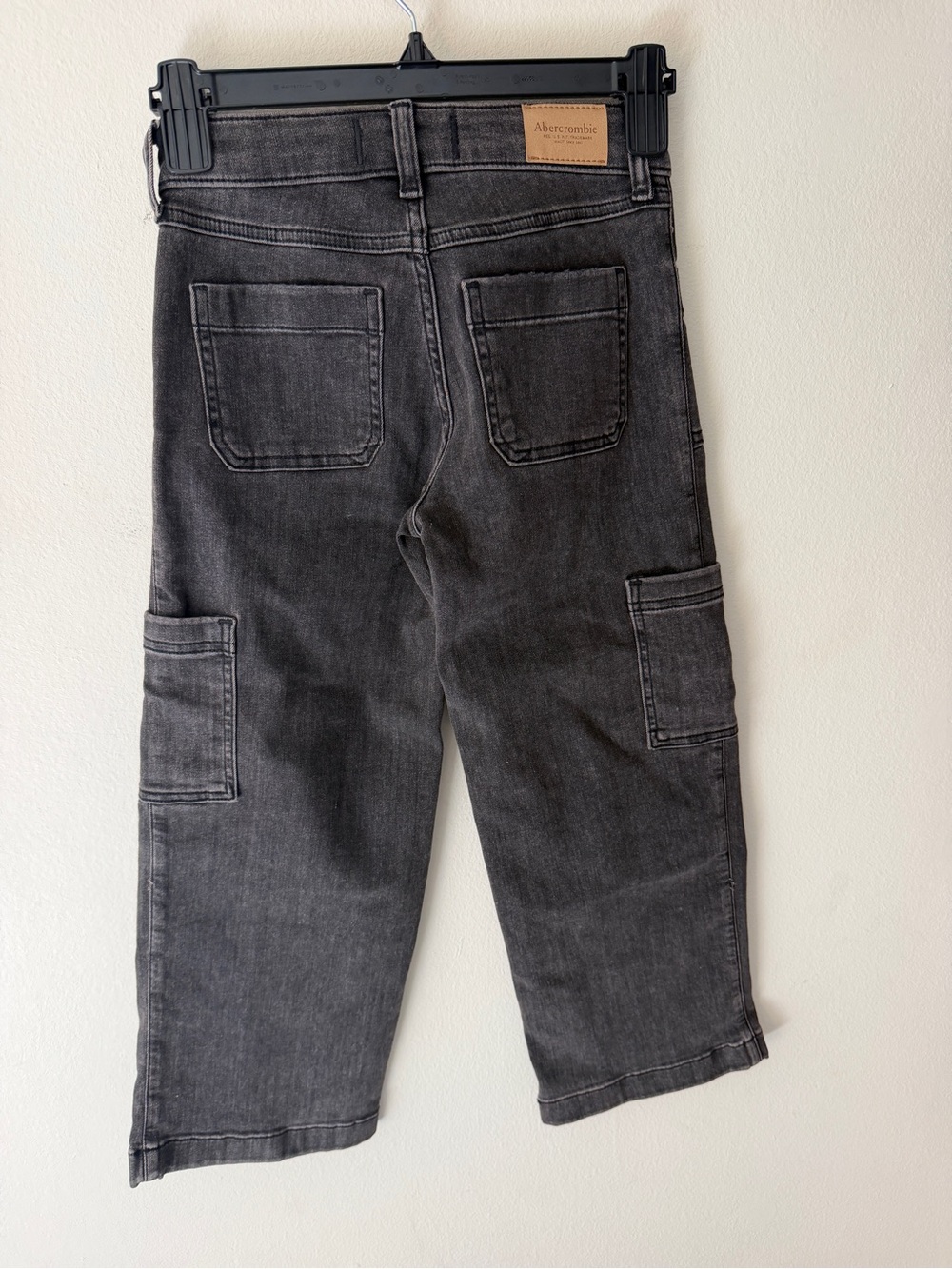 abercrombie kids Black Cargo-Style Jeans - Picture 2 of 3